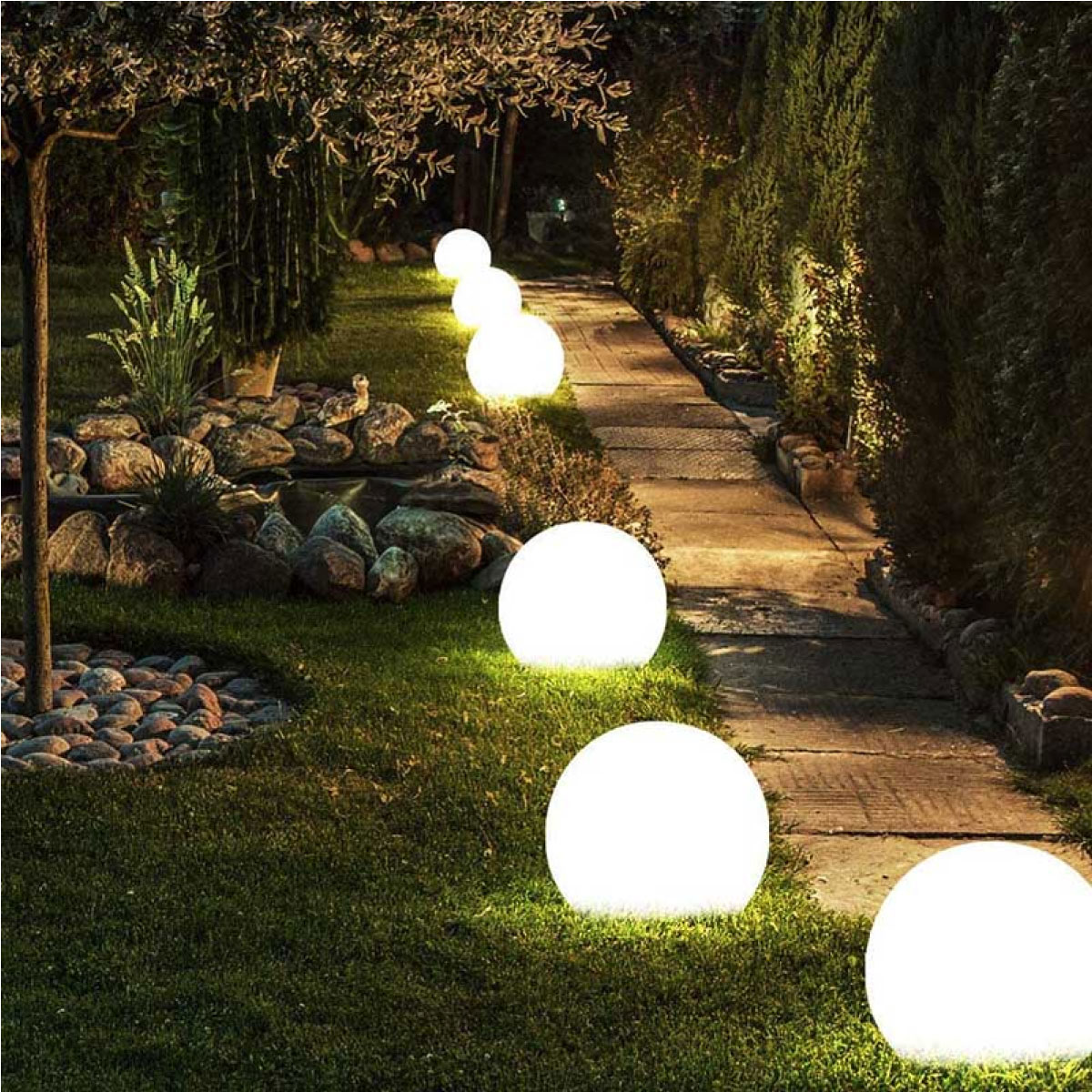 GARDEN-LIGHT-13